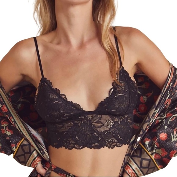 Free People Other - Free People Everyday Lace Longline Bra (2 pack) Black Combo